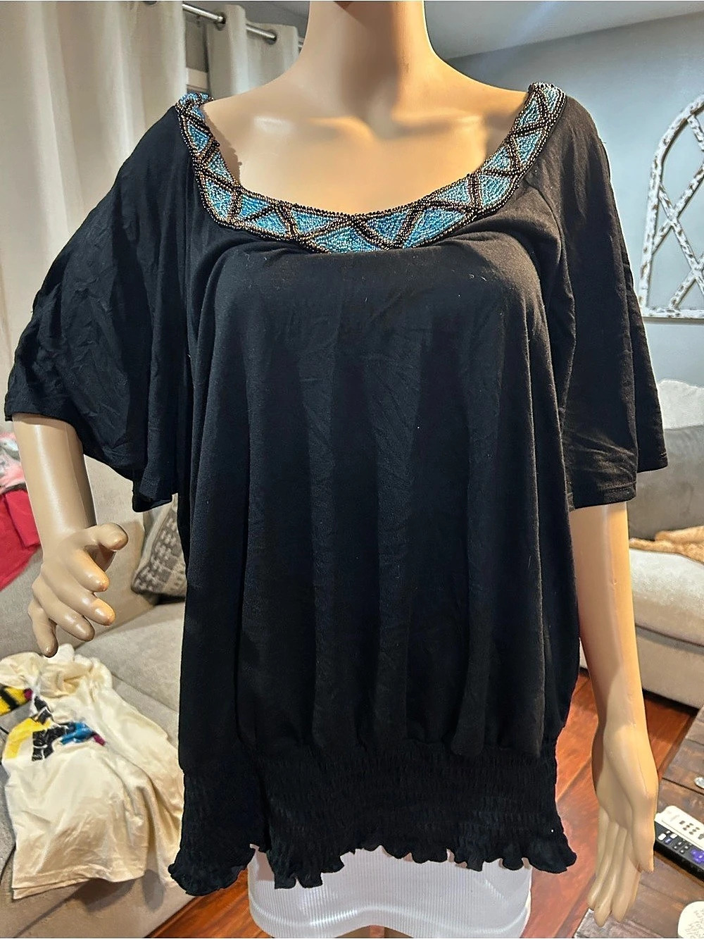 Women's Black Geometric Neck Tunic